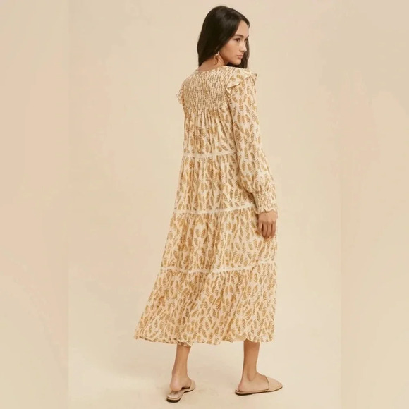 NWT Shop Stevie Long Sleeve Tiered Flowy Maxi Dress - Picture 3 of 9